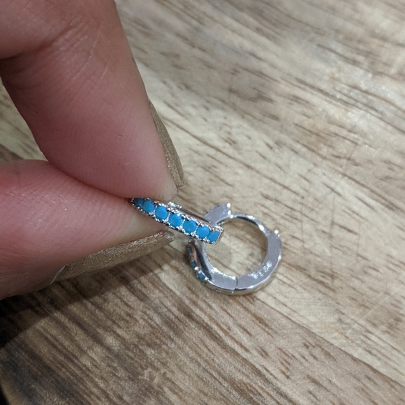 925 Sterling Silver Mini Eternity Hoop Earrings - Picture 9 of 12